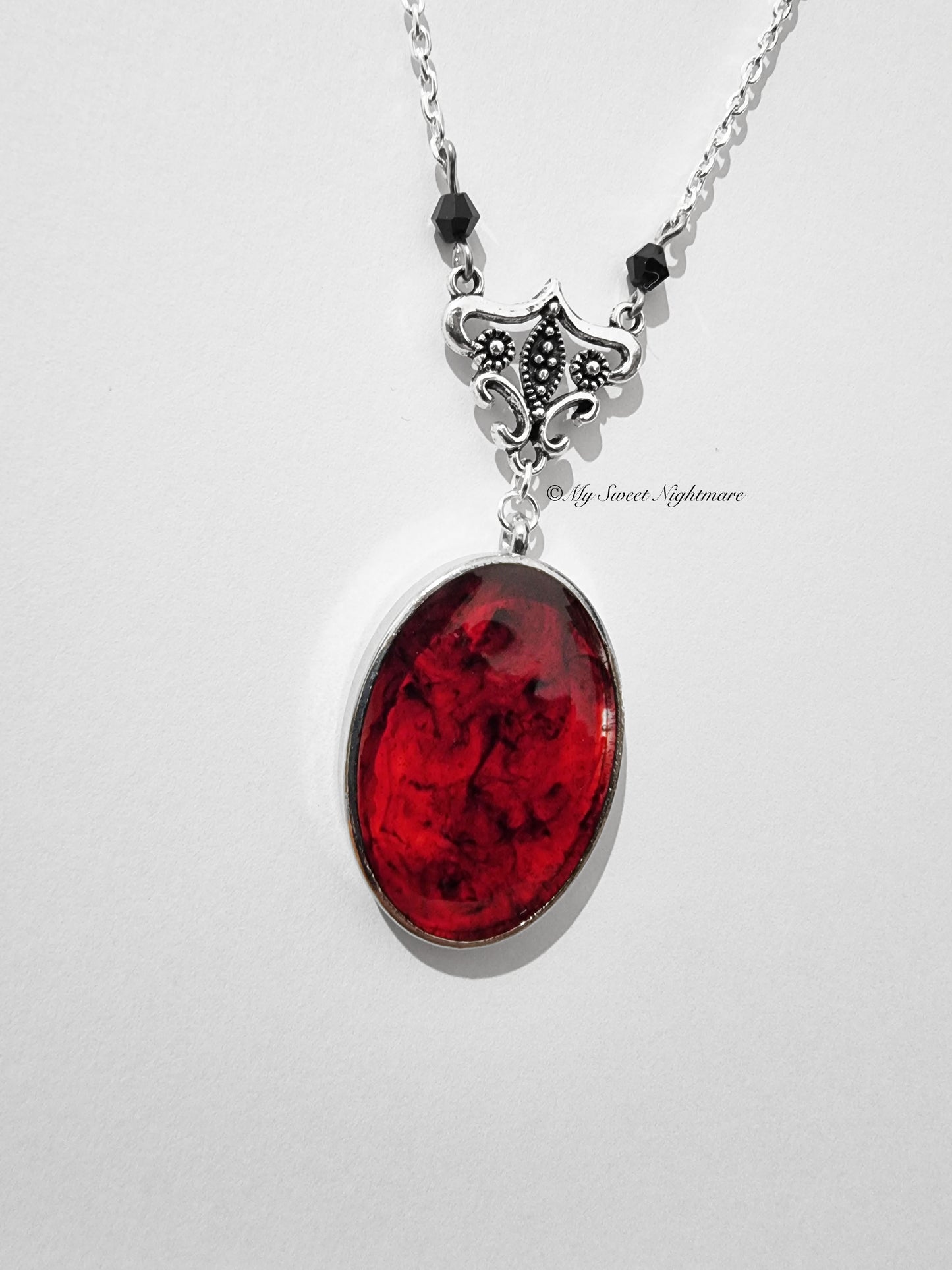"LAMIA" Gothic Necklace with Blood Effect Cabochon