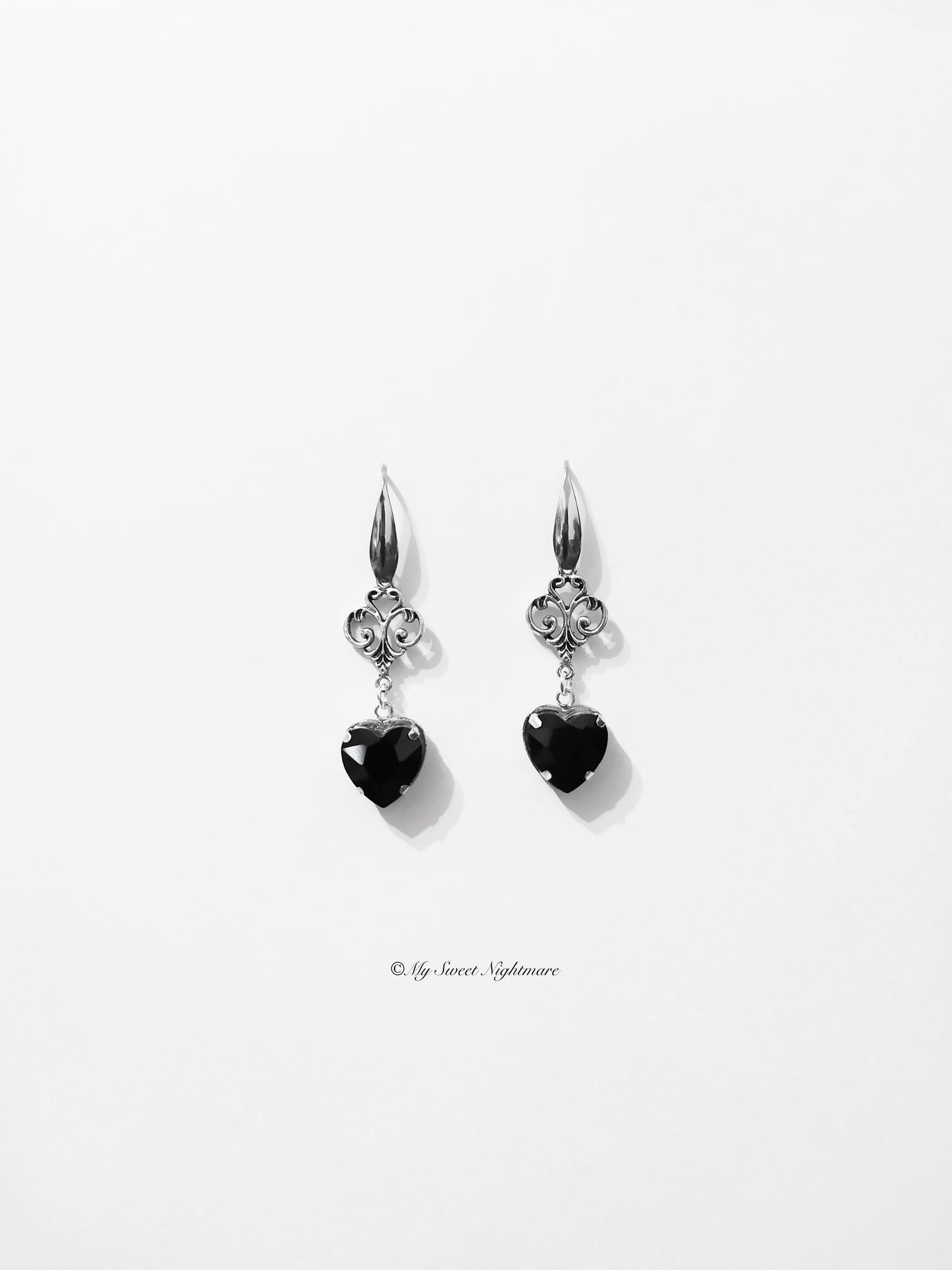 Earrings with Hearts in Black Crystal